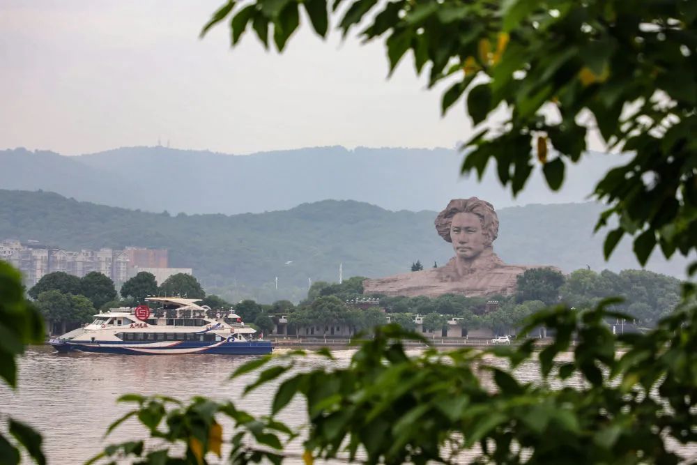 微信图片_20250415135732.jpg 微信图片_20250415135732.jpg